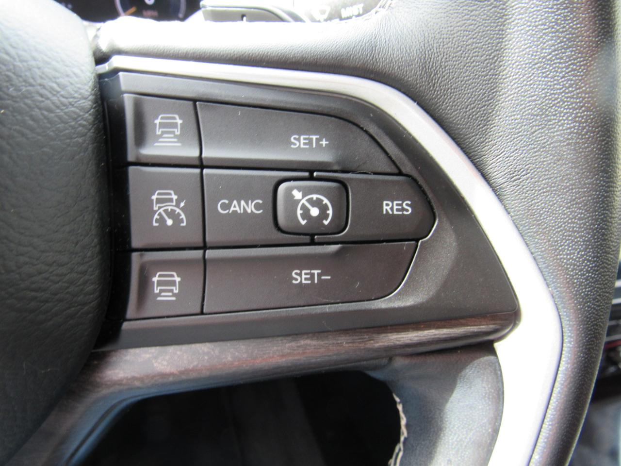 Jeep Grand Cherokee L Limited 4x4 2021