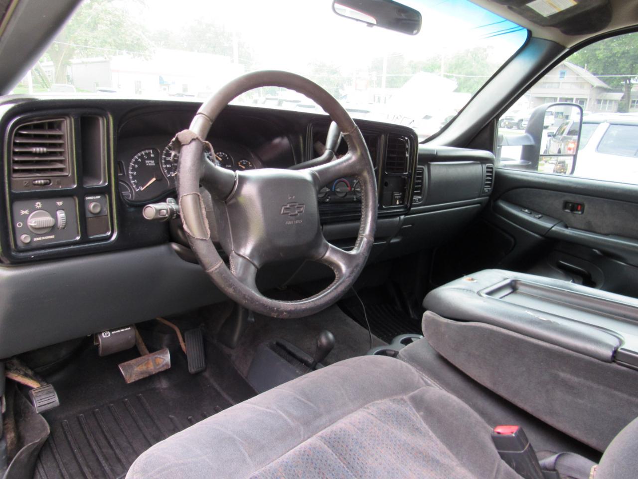 Chevrolet Silverado 2500HD LS Ext. Cab 4WD 2002