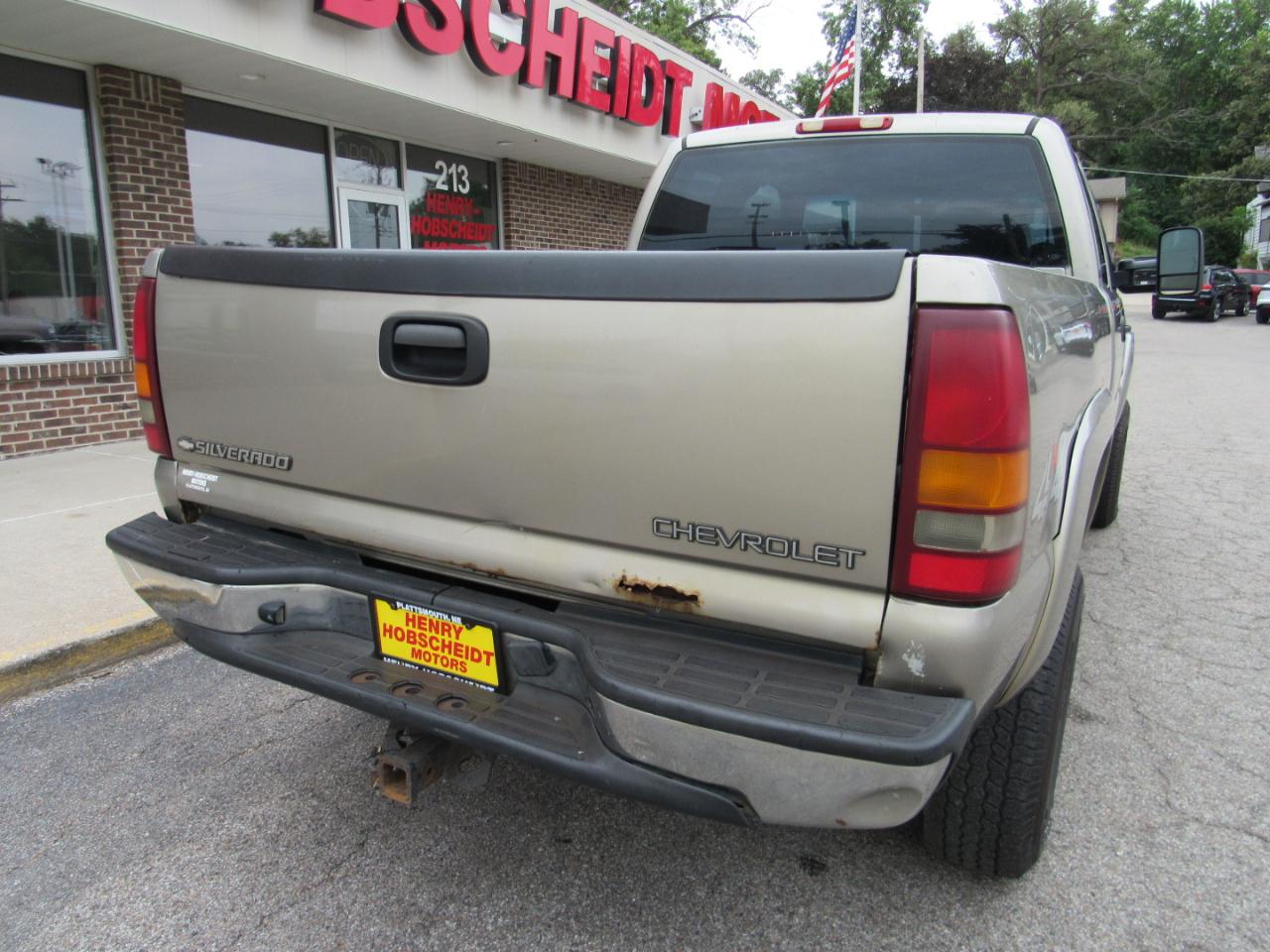Chevrolet Silverado 2500HD LS Ext. Cab 4WD 2002