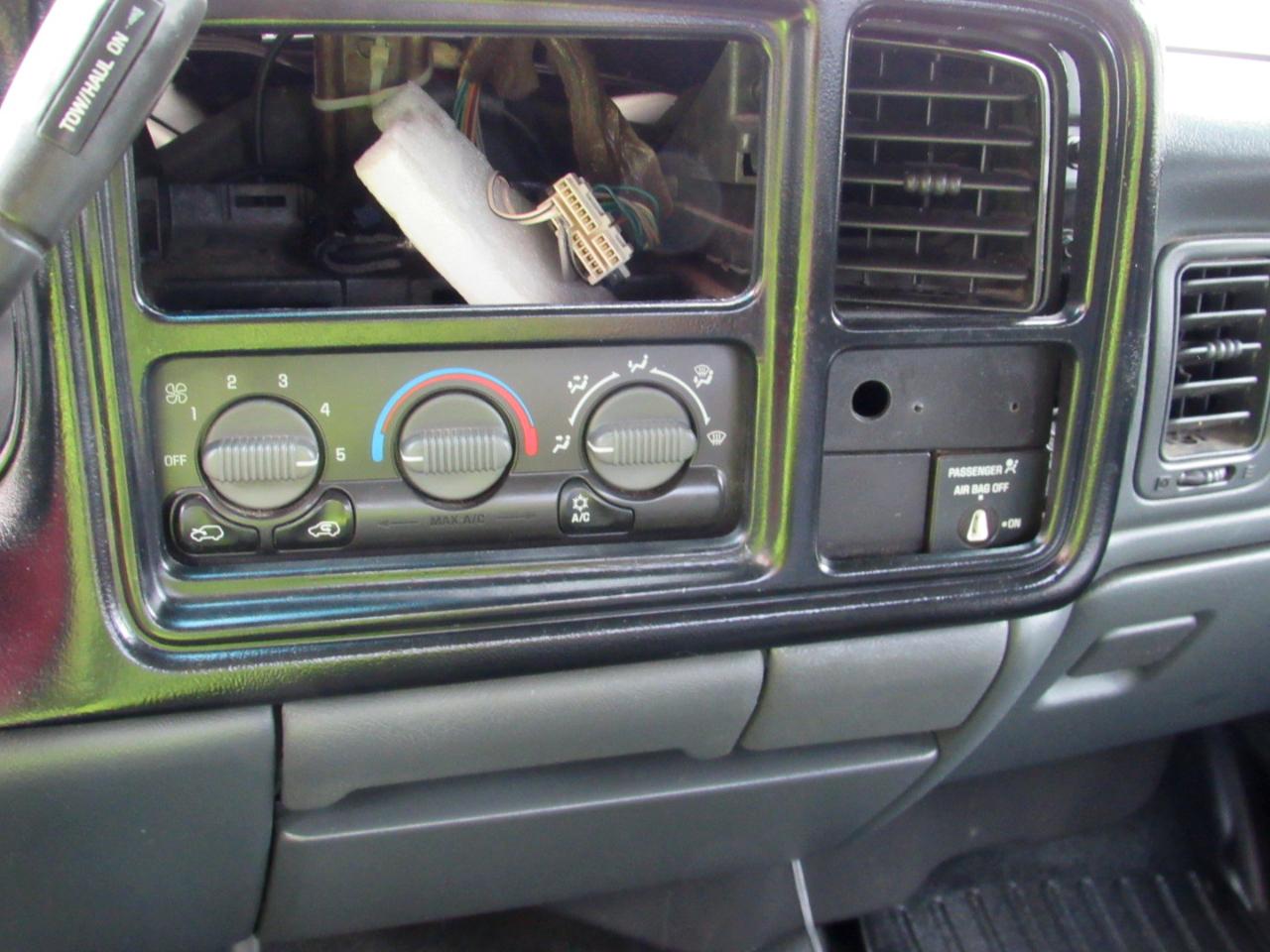 Chevrolet Silverado 2500HD LS Ext. Cab 4WD 2002