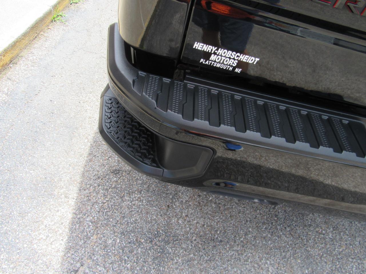 Chevrolet Silverado 1500 RST Crew Cab 4WD 2023