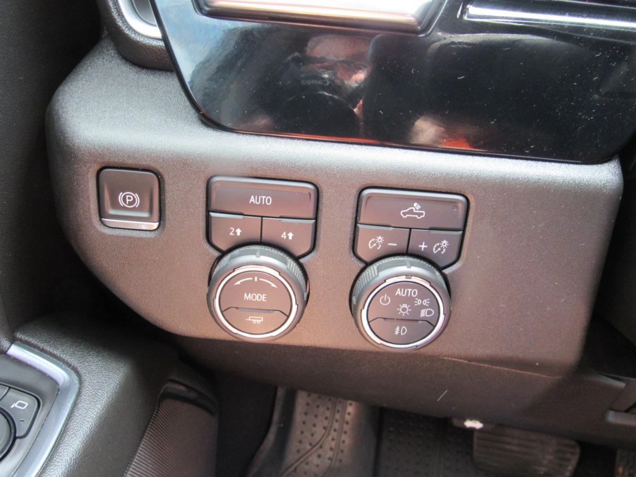 Chevrolet Silverado 1500 RST Crew Cab 4WD 2023