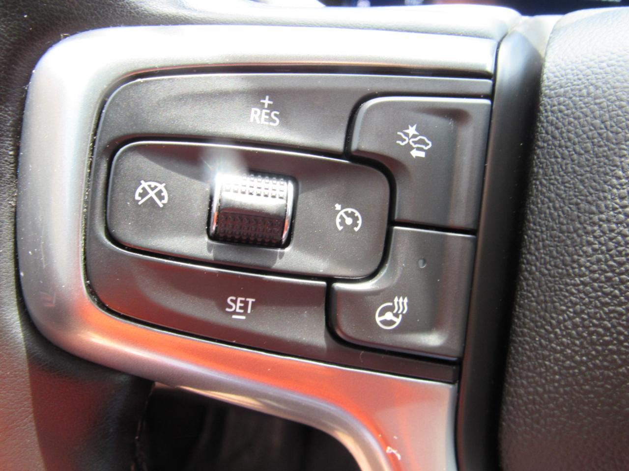 Chevrolet Silverado 1500 RST Crew Cab 4WD 2023