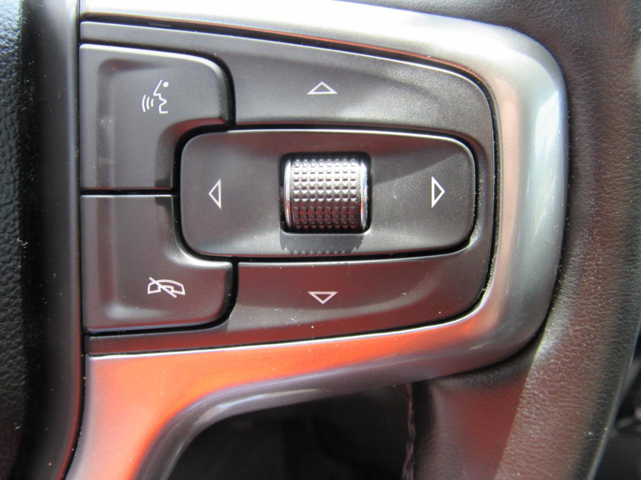 Chevrolet Silverado 1500 RST Crew Cab 4WD 2023
