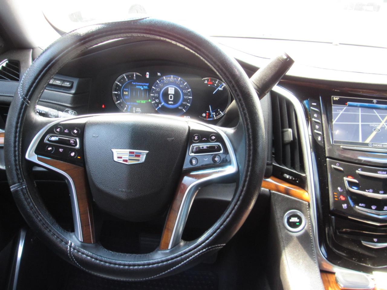 Cadillac Escalade Luxury AWD 2017