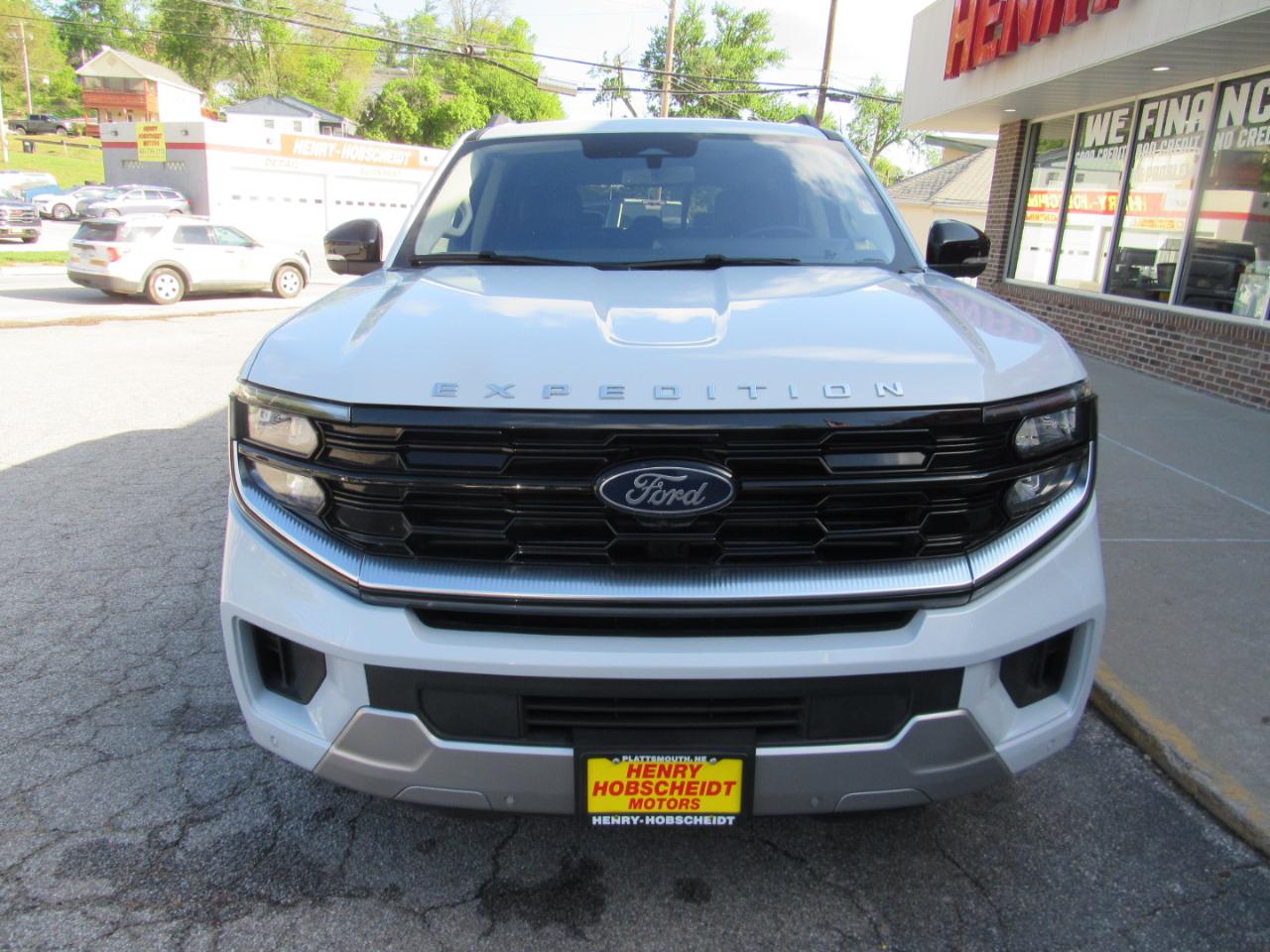 Ford Expedition Platinum 4WD 2025