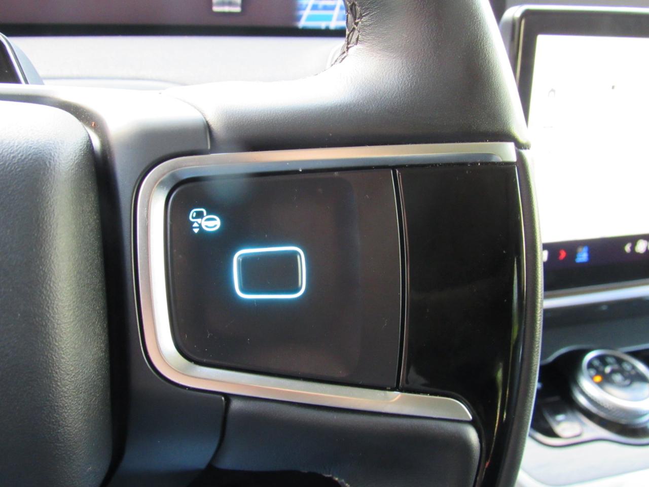 Ford Expedition Platinum 4WD 2025