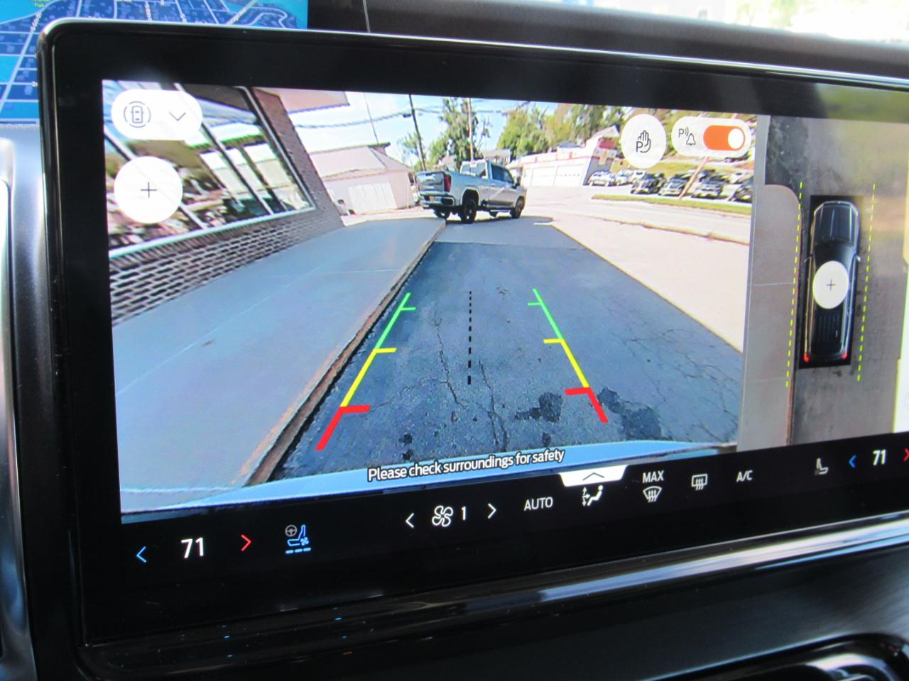 Ford Expedition Platinum 4WD 2025