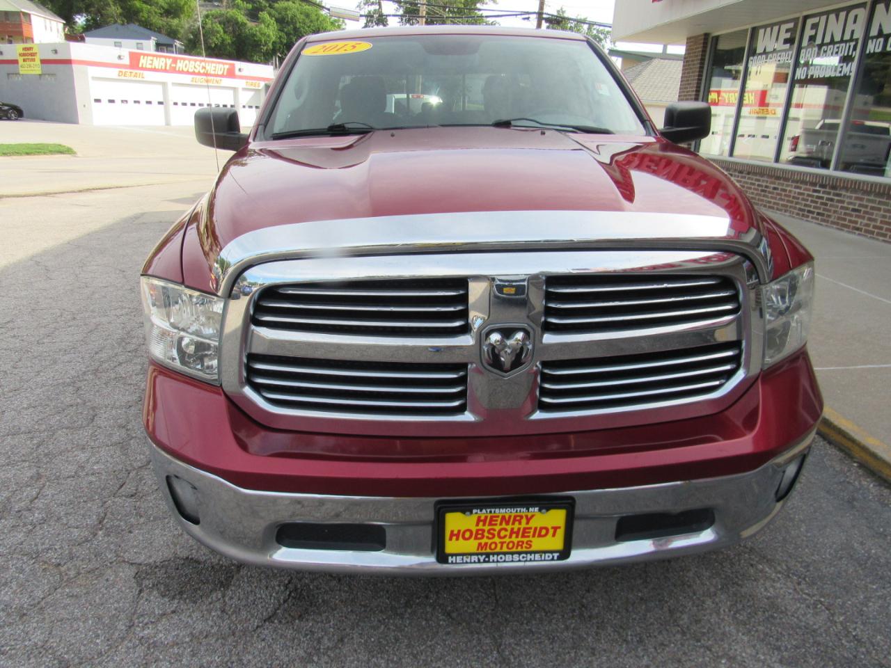 RAM 1500 Big Horn Quad Cab 4WD 2015