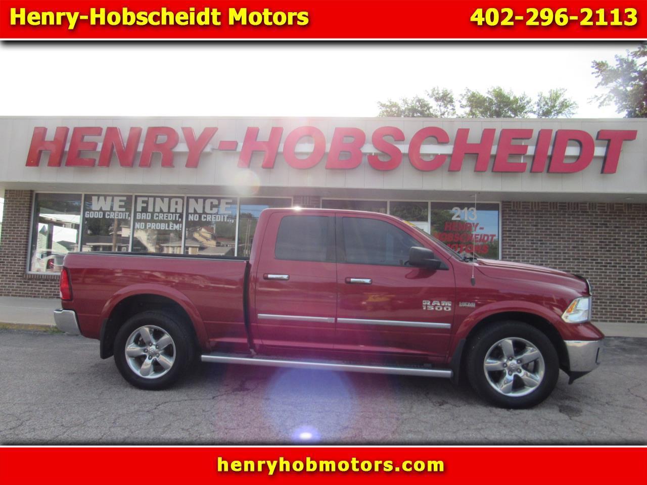 RAM 1500 Big Horn Quad Cab 4WD 2015