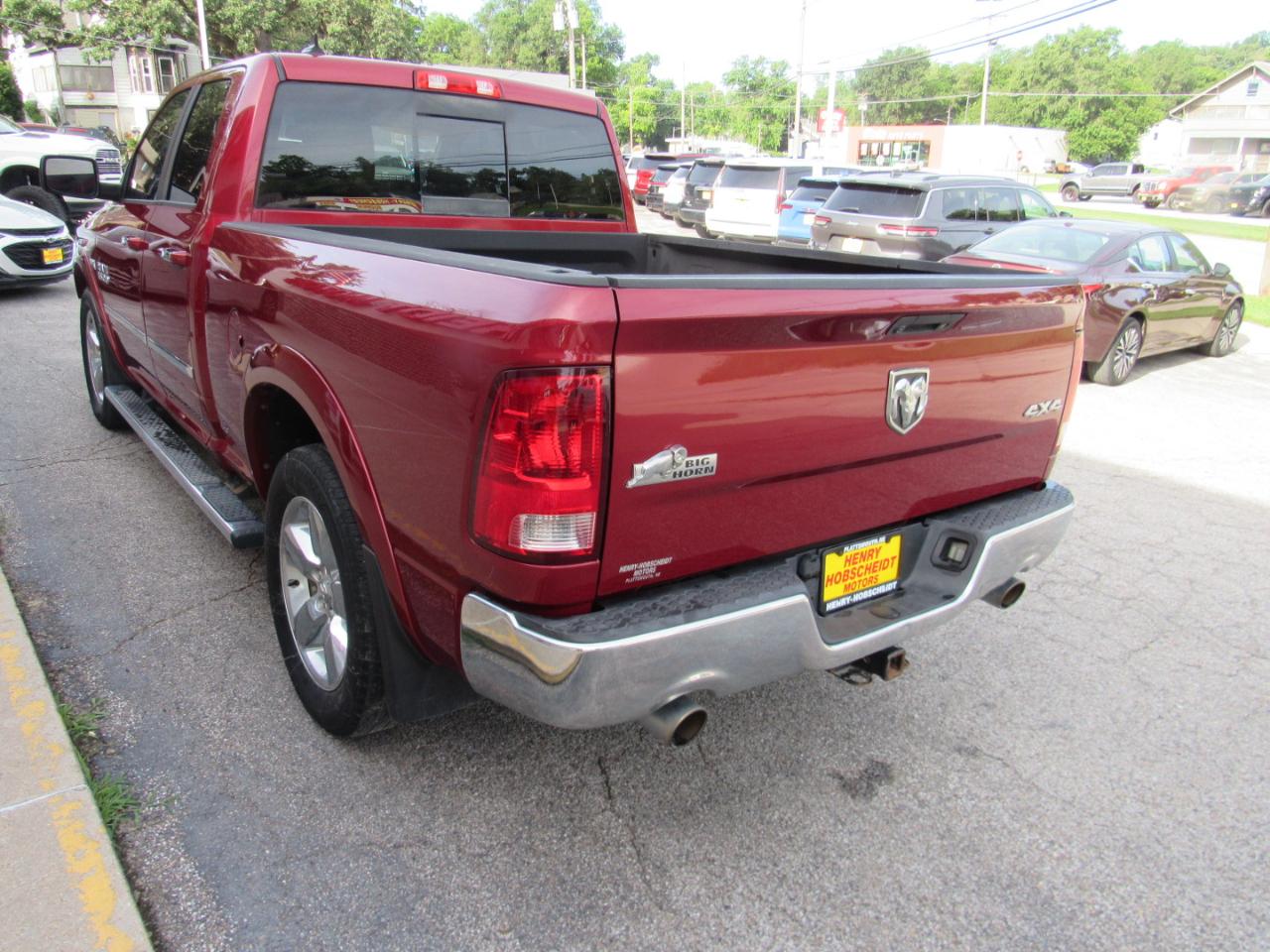 RAM 1500 Big Horn Quad Cab 4WD 2015