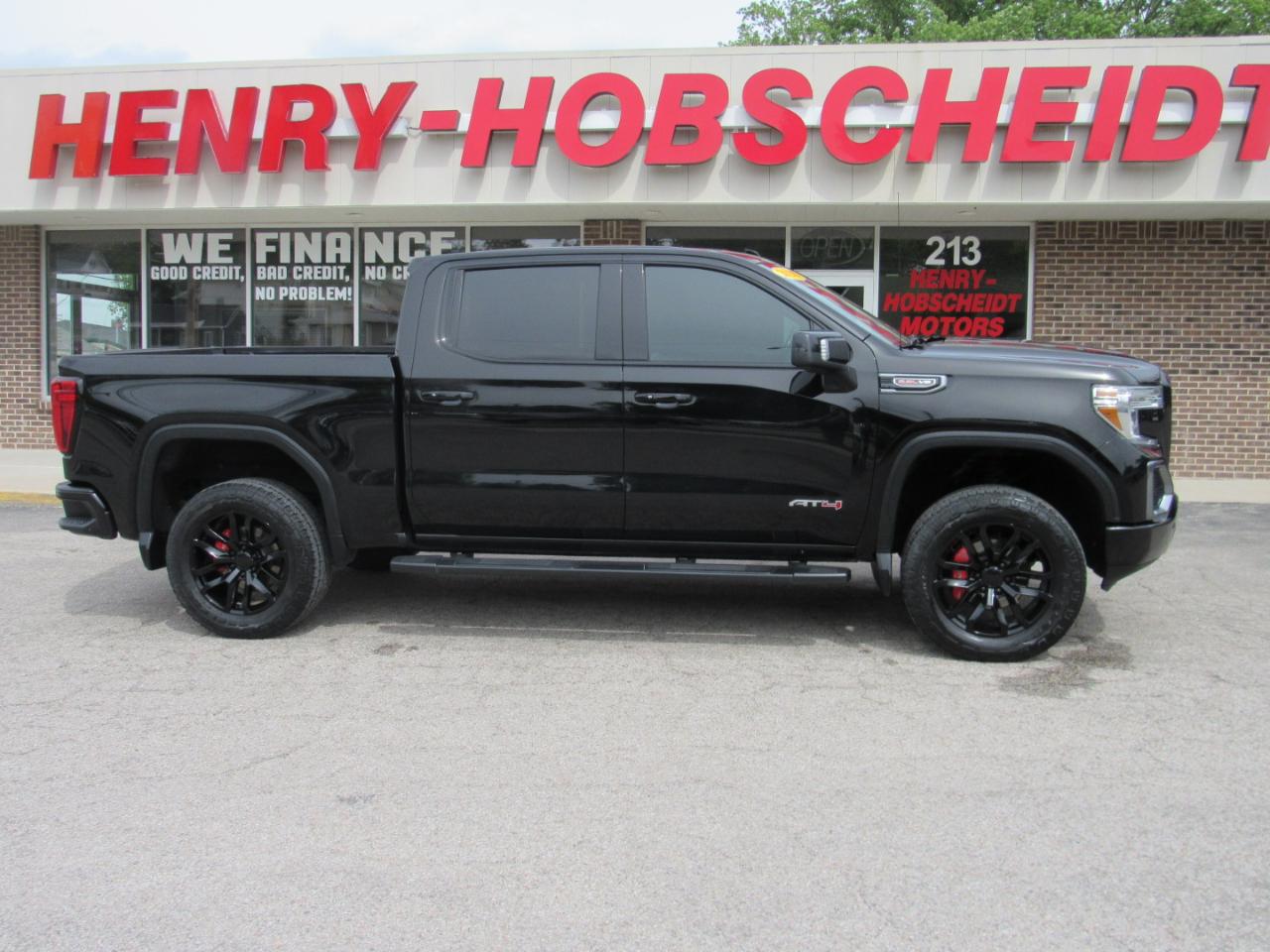 GMC Sierra 1500 AT4 Crew Cab 4WD 2020