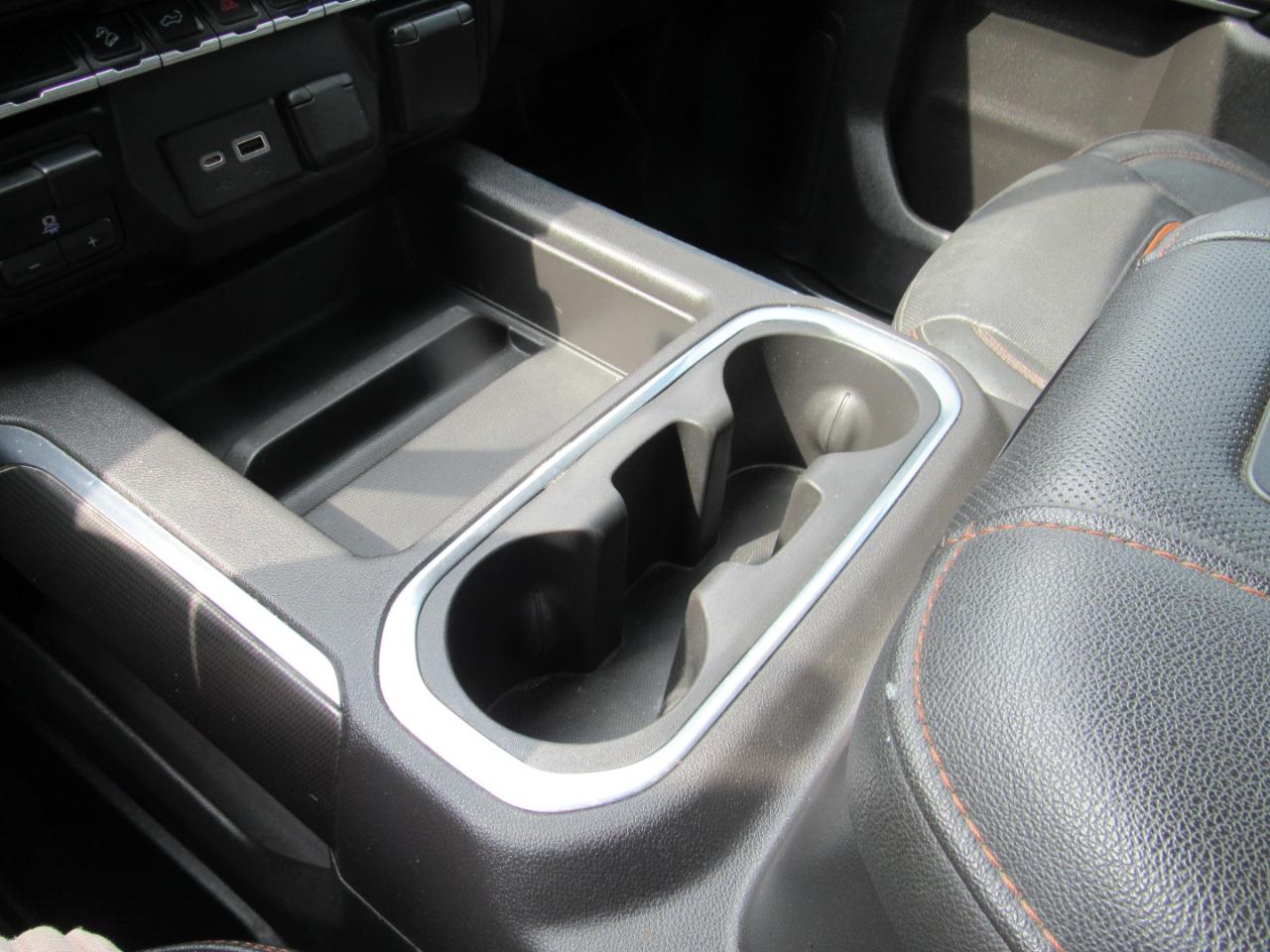 GMC Sierra 1500 AT4 Crew Cab 4WD 2021