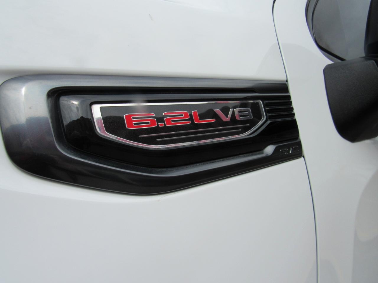 GMC Sierra 1500 AT4 Crew Cab 4WD 2021
