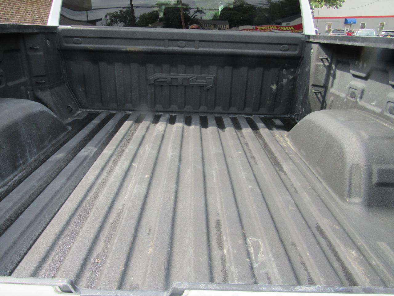 GMC Sierra 1500 AT4 Crew Cab 4WD 2021
