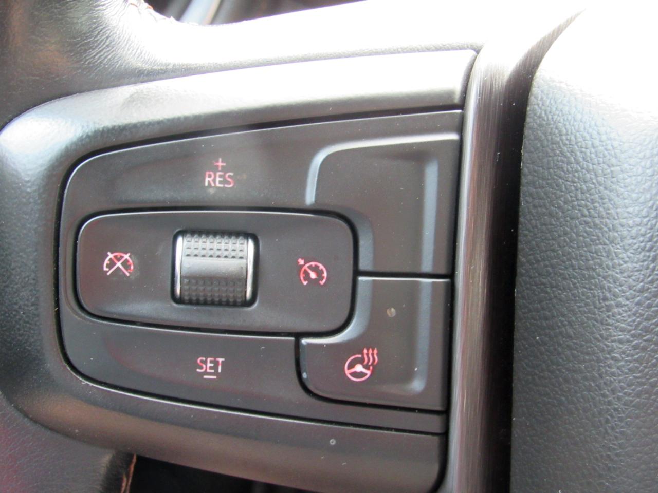GMC Sierra 1500 AT4 Crew Cab 4WD 2021