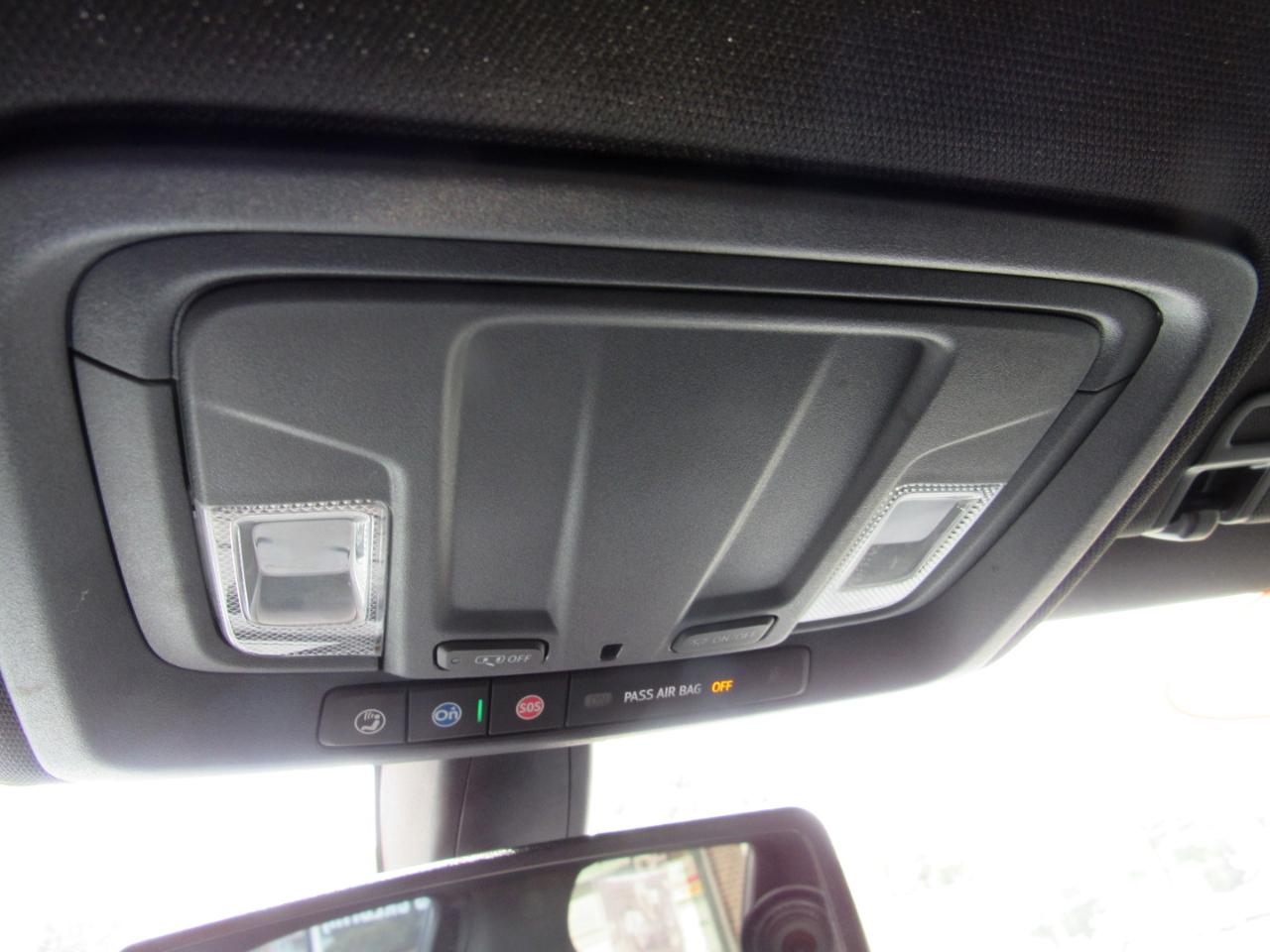 GMC Sierra 1500 AT4 Crew Cab 4WD 2021
