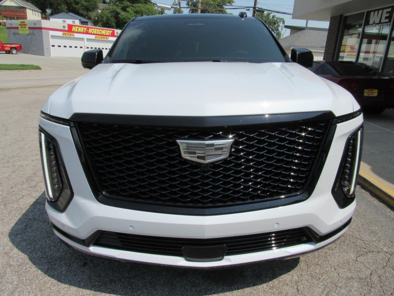 Cadillac Escalade Sport Platinum AWD 2026