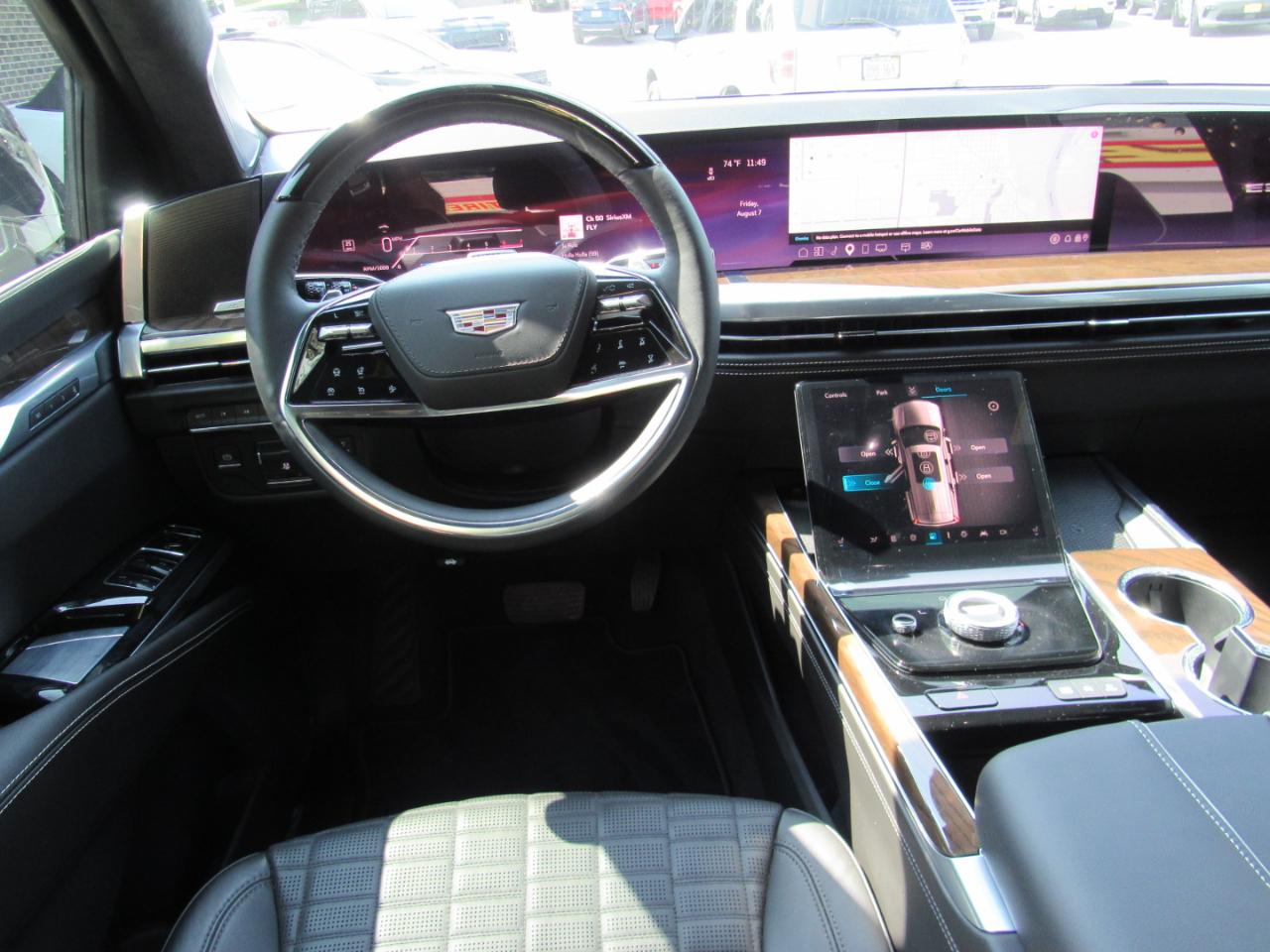 Cadillac Escalade Sport Platinum AWD 2026