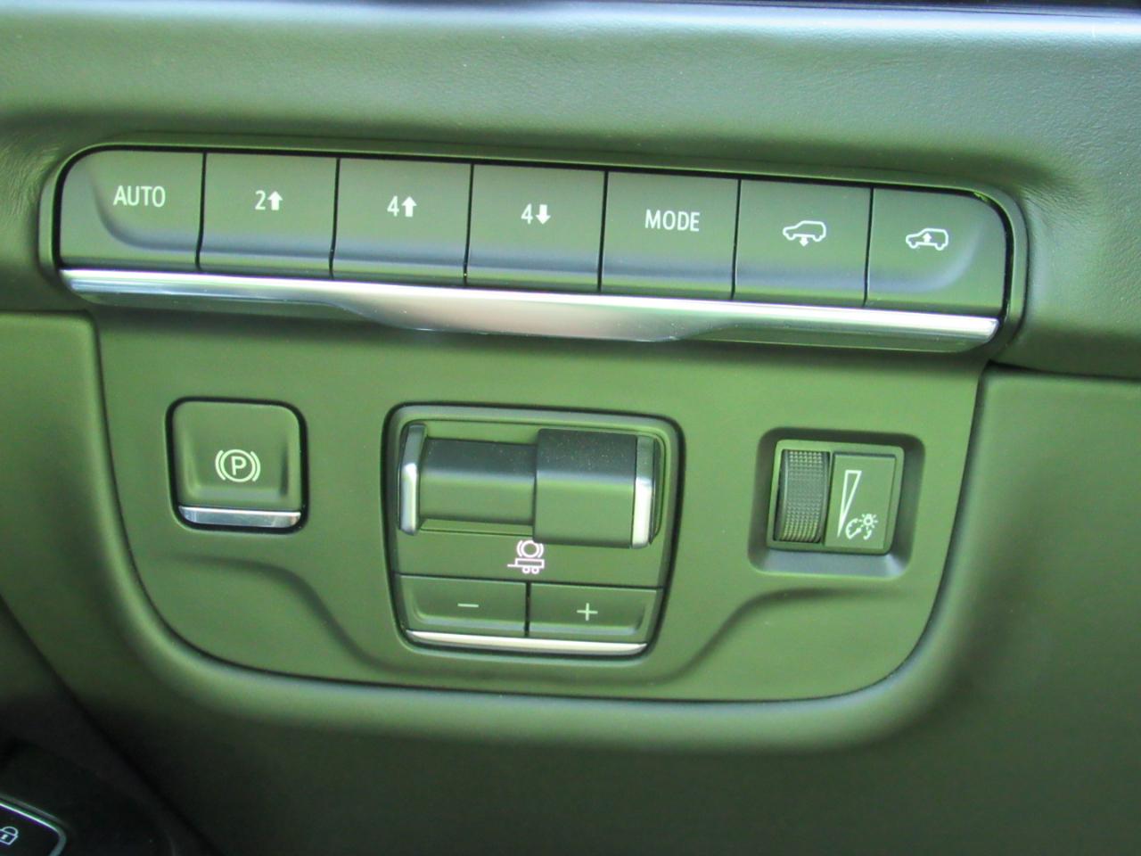 Cadillac Escalade Sport Platinum AWD 2026