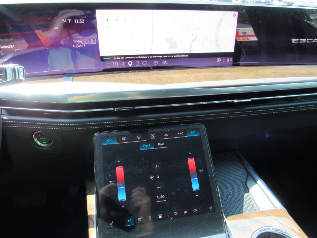 Cadillac Escalade Sport Platinum AWD 2026