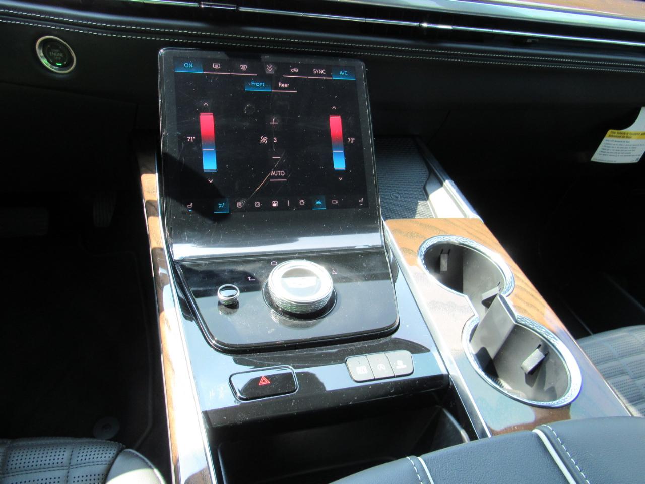 Cadillac Escalade Sport Platinum AWD 2026