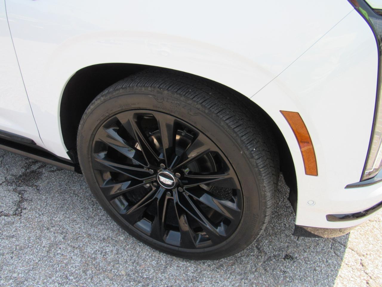 Cadillac Escalade Sport Platinum AWD 2026
