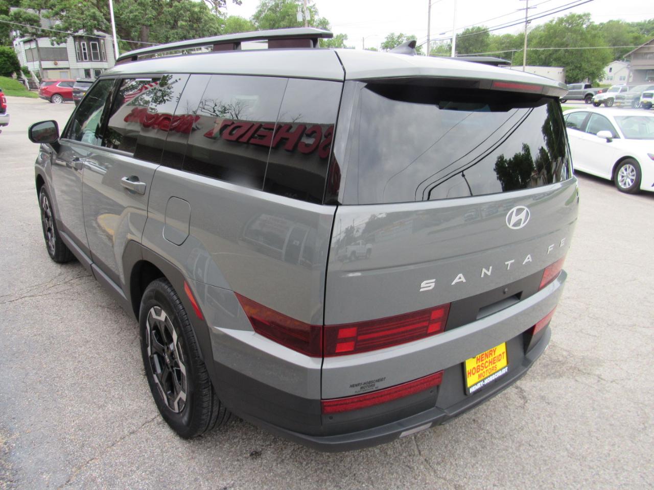 Hyundai Santa Fe SEL AWD 2026