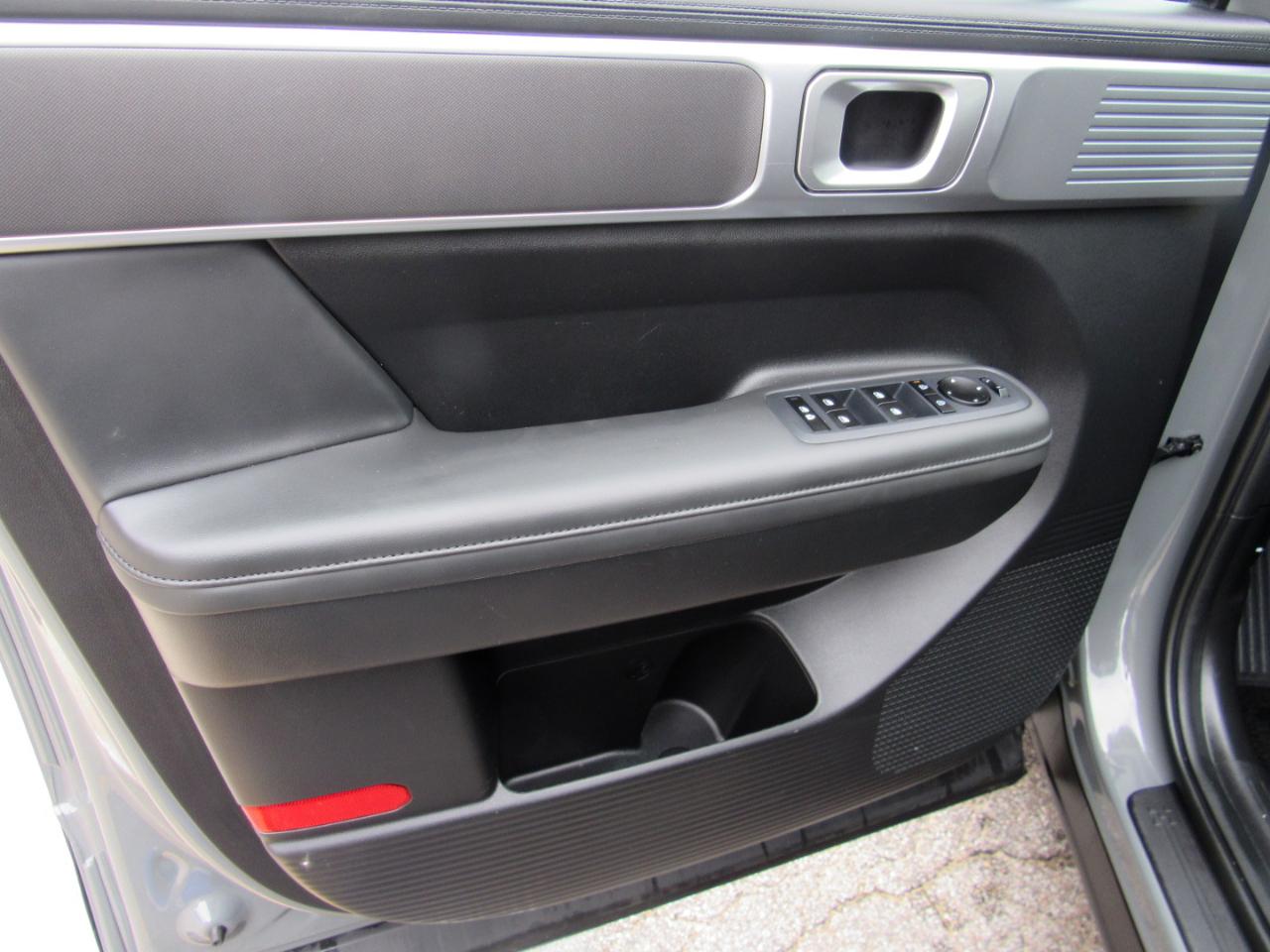 Hyundai Santa Fe SEL AWD 2026