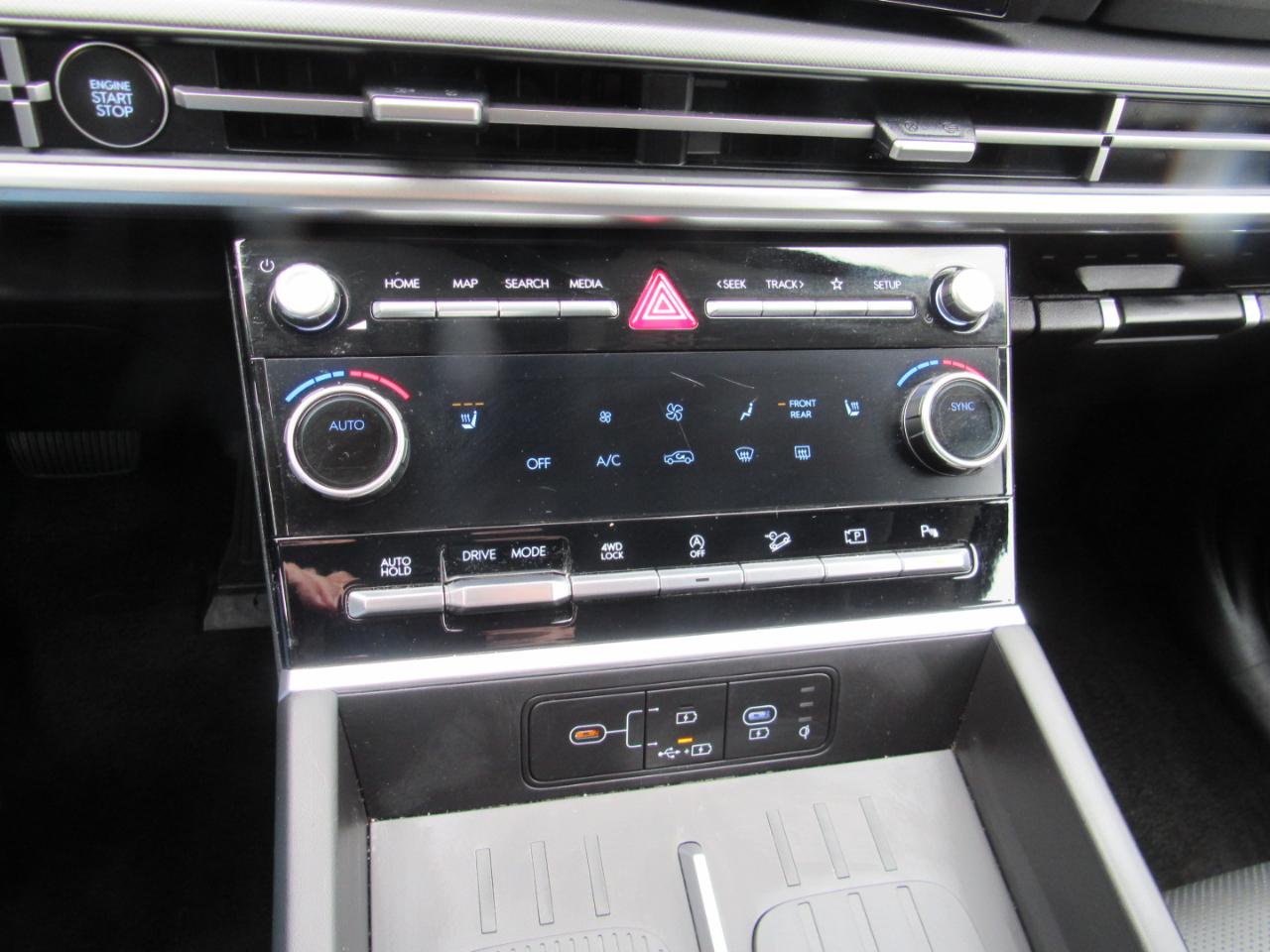 Hyundai Santa Fe SEL AWD 2026