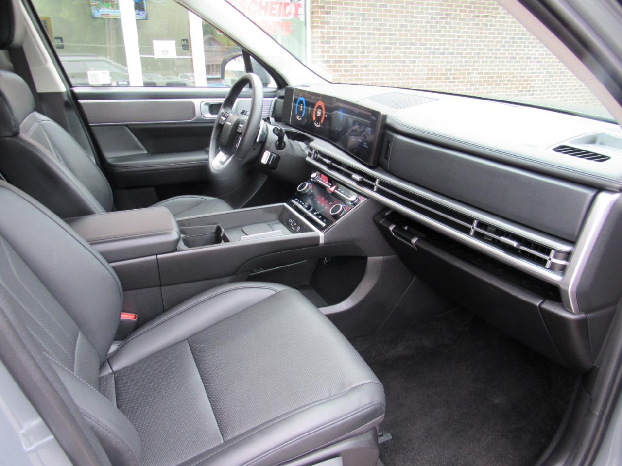 Hyundai Santa Fe SEL AWD 2026