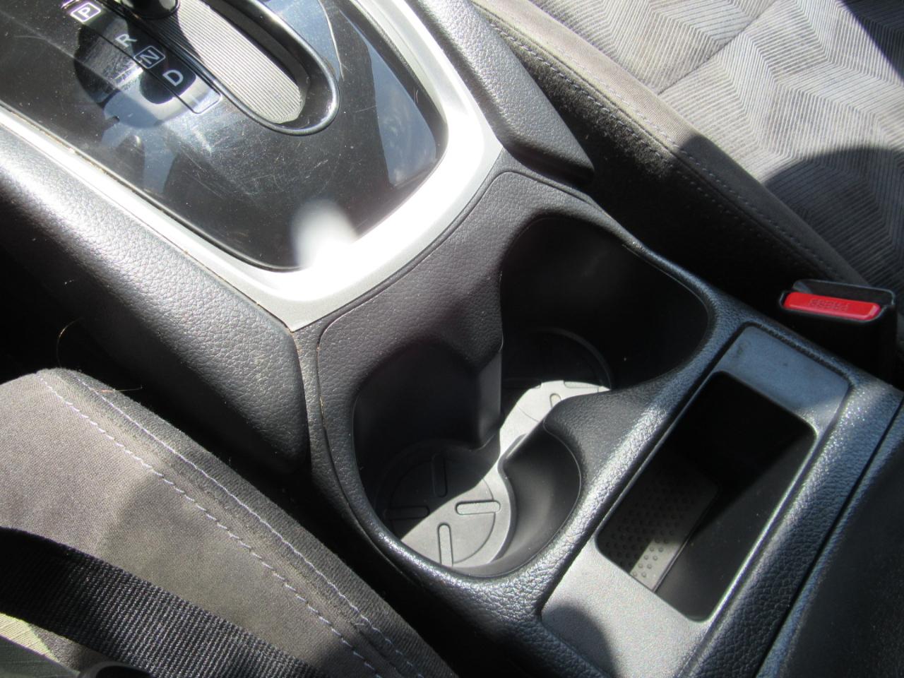 Nissan Rogue S AWD 2015