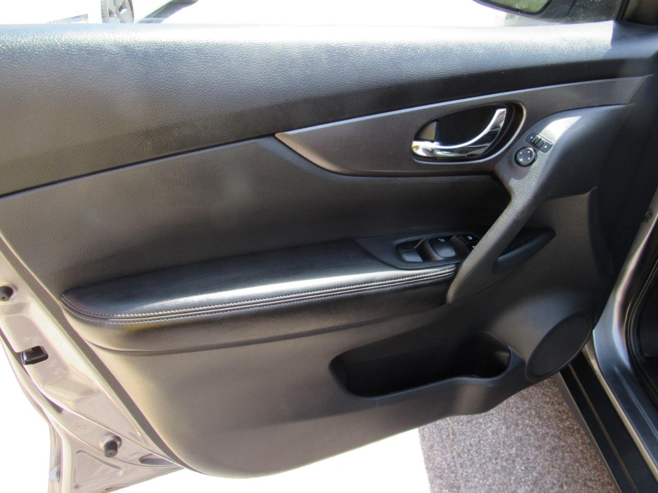 Nissan Rogue S AWD 2015