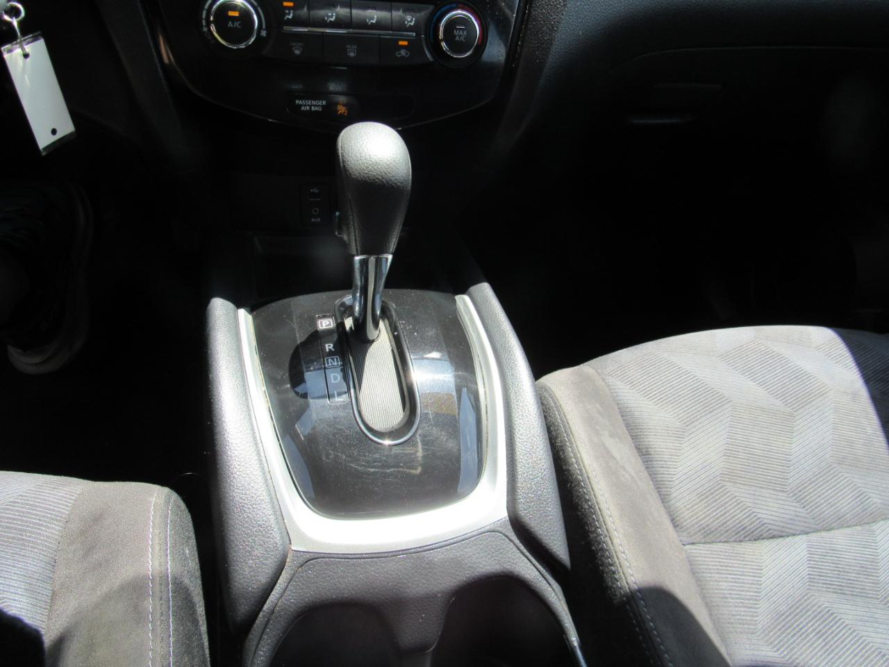 Nissan Rogue S AWD 2015