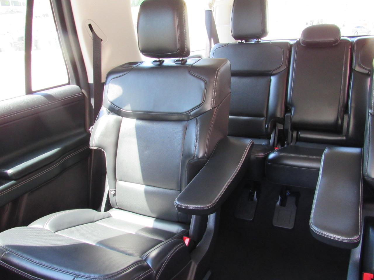 Ford Expedition Max Platinum 4x4 2025
