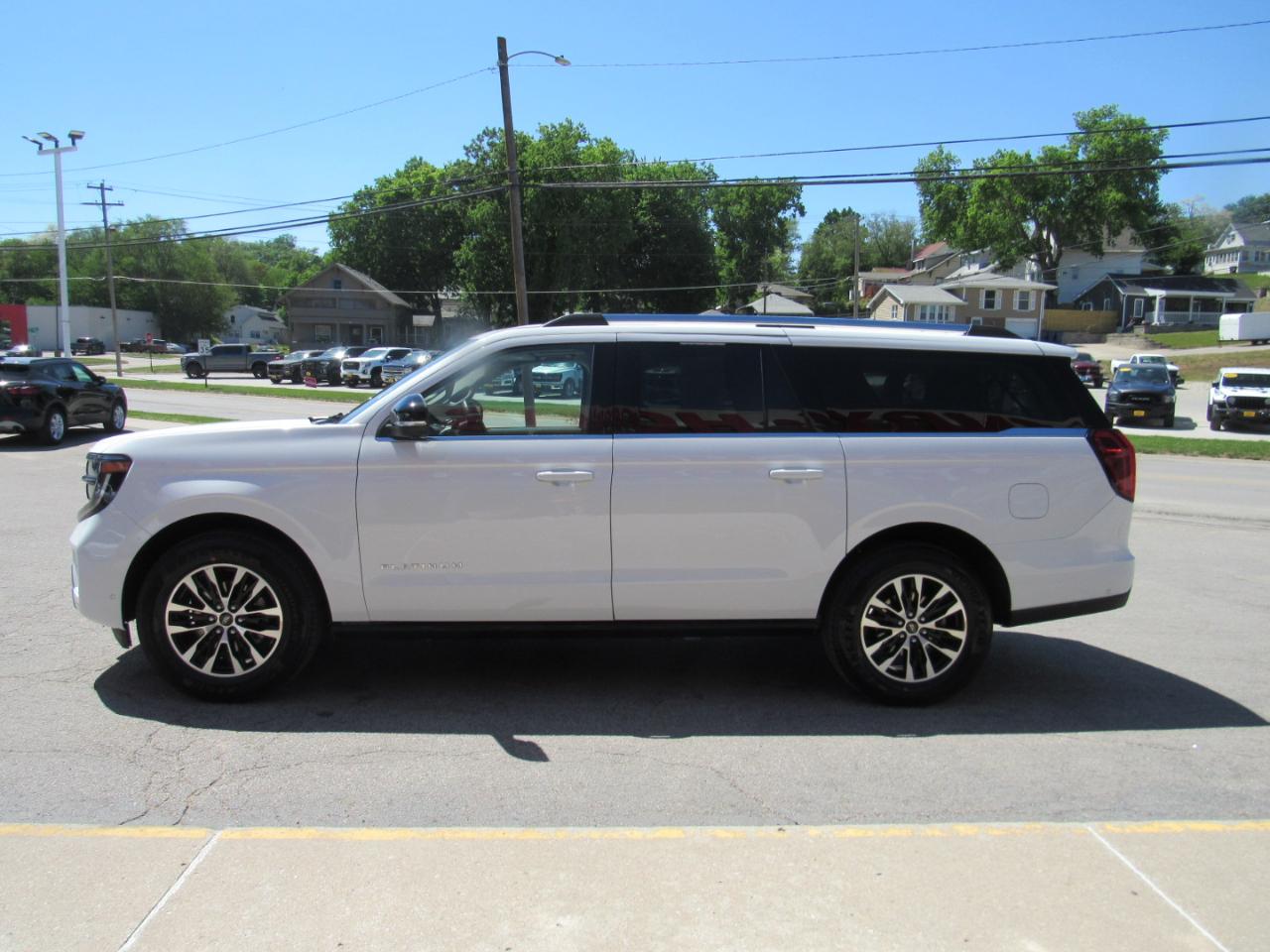 Ford Expedition Max Platinum 4x4 2025