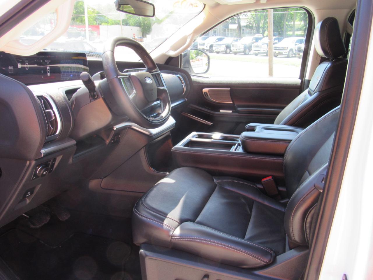 Ford Expedition Max Platinum 4x4 2025