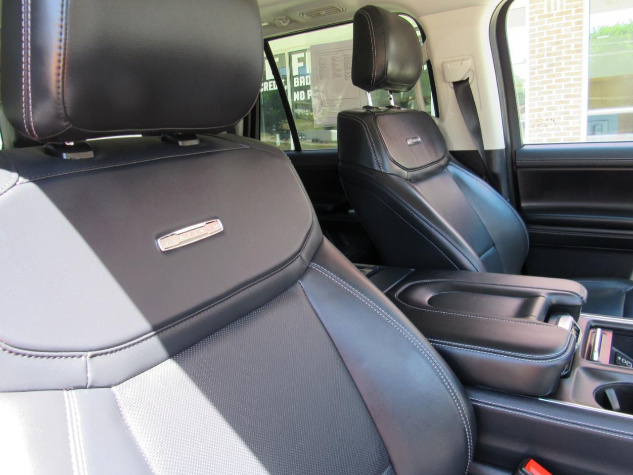 Ford Expedition Max Platinum 4x4 2025