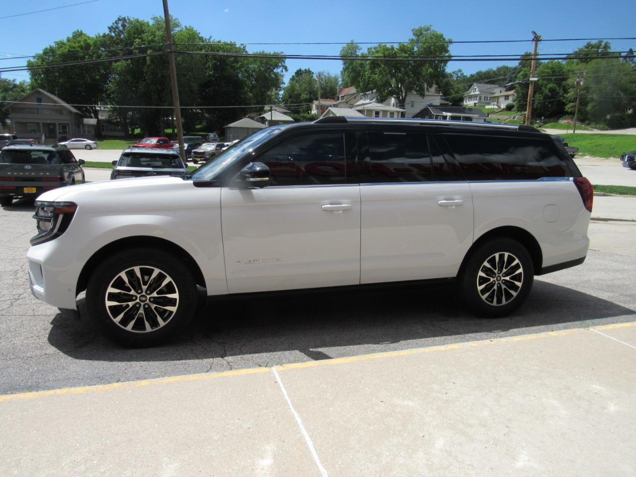 Ford Expedition Max Platinum 4x4 2025