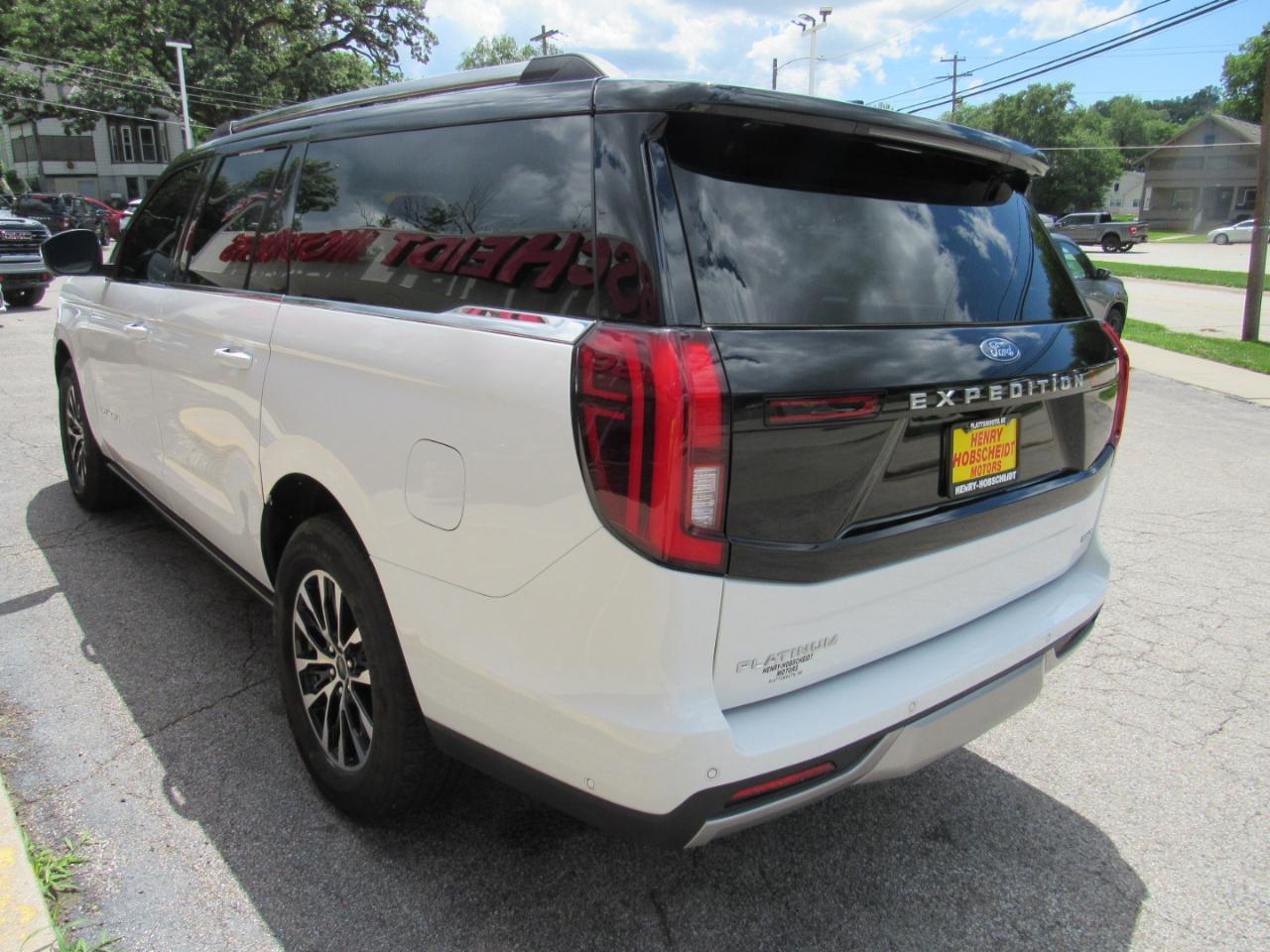 Ford Expedition Max Platinum 4x4 2025