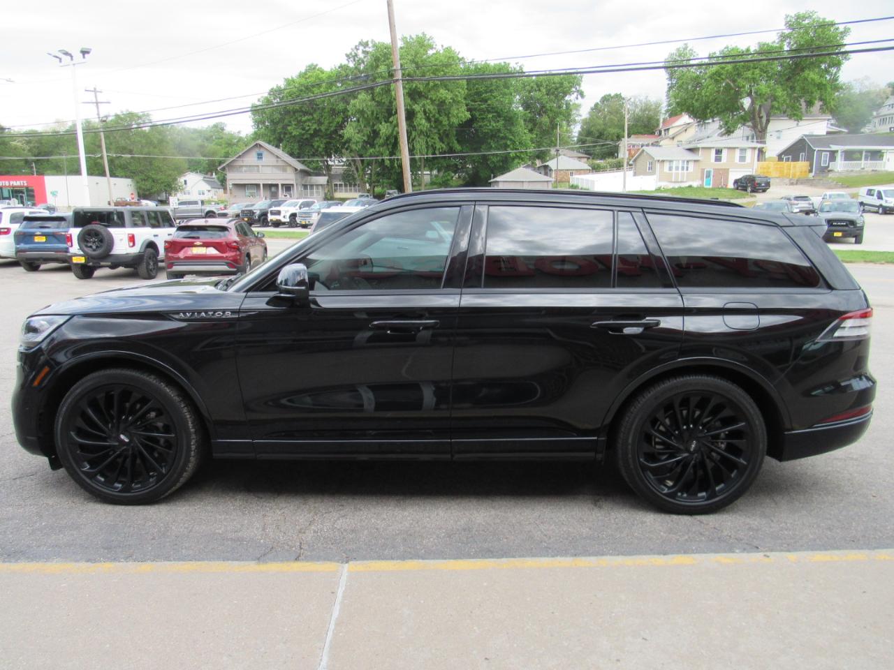 Lincoln Aviator Reserve AWD 2023