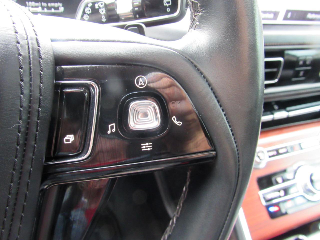 Lincoln Aviator Reserve AWD 2023