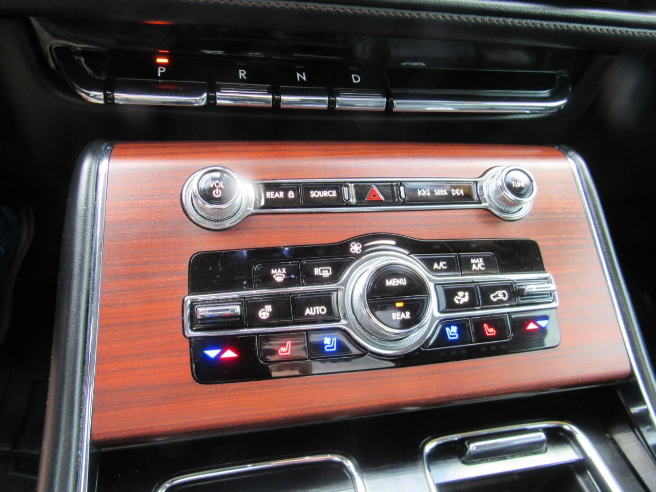 Lincoln Aviator Reserve AWD 2023
