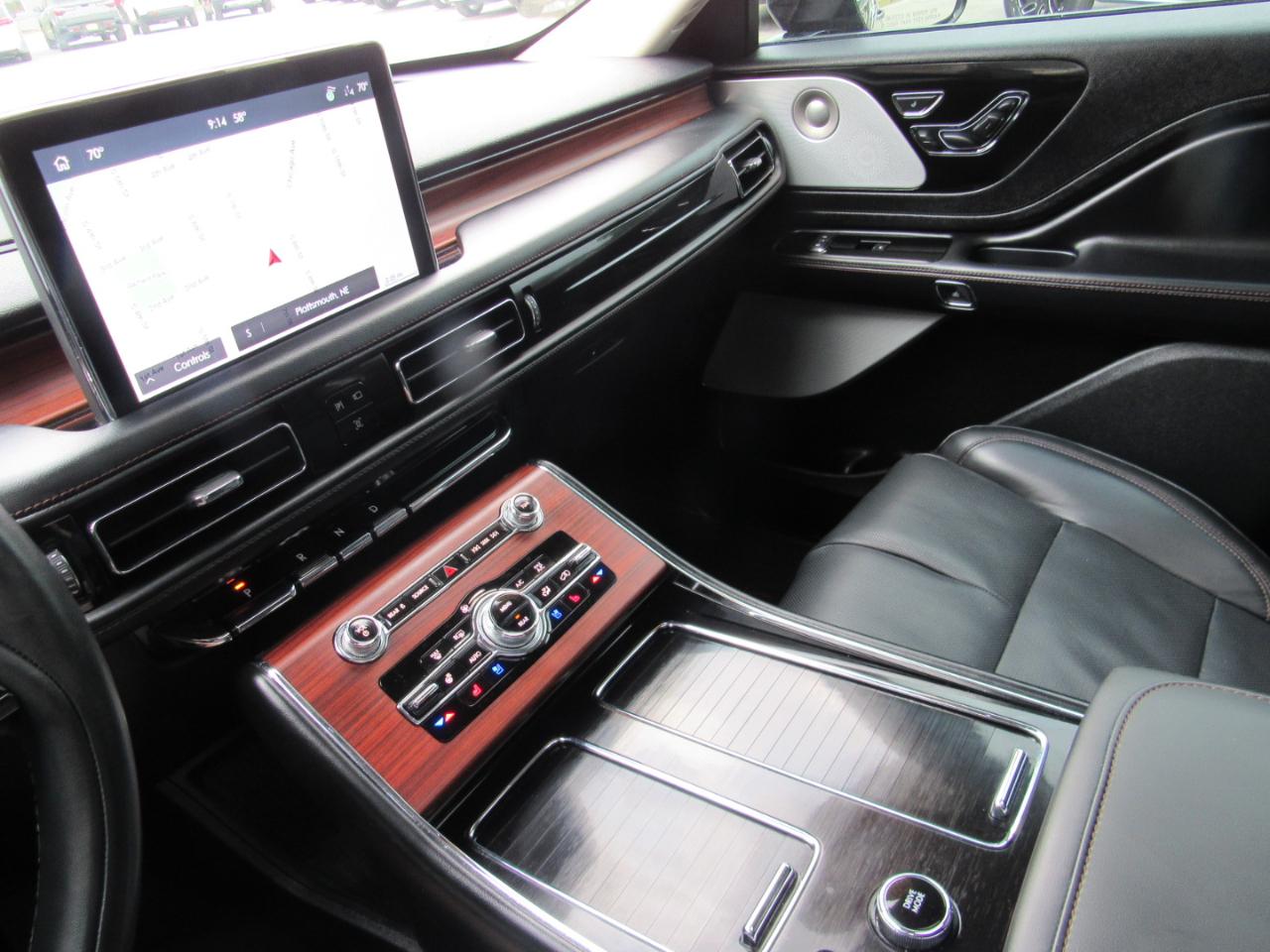 Lincoln Aviator Reserve AWD 2023