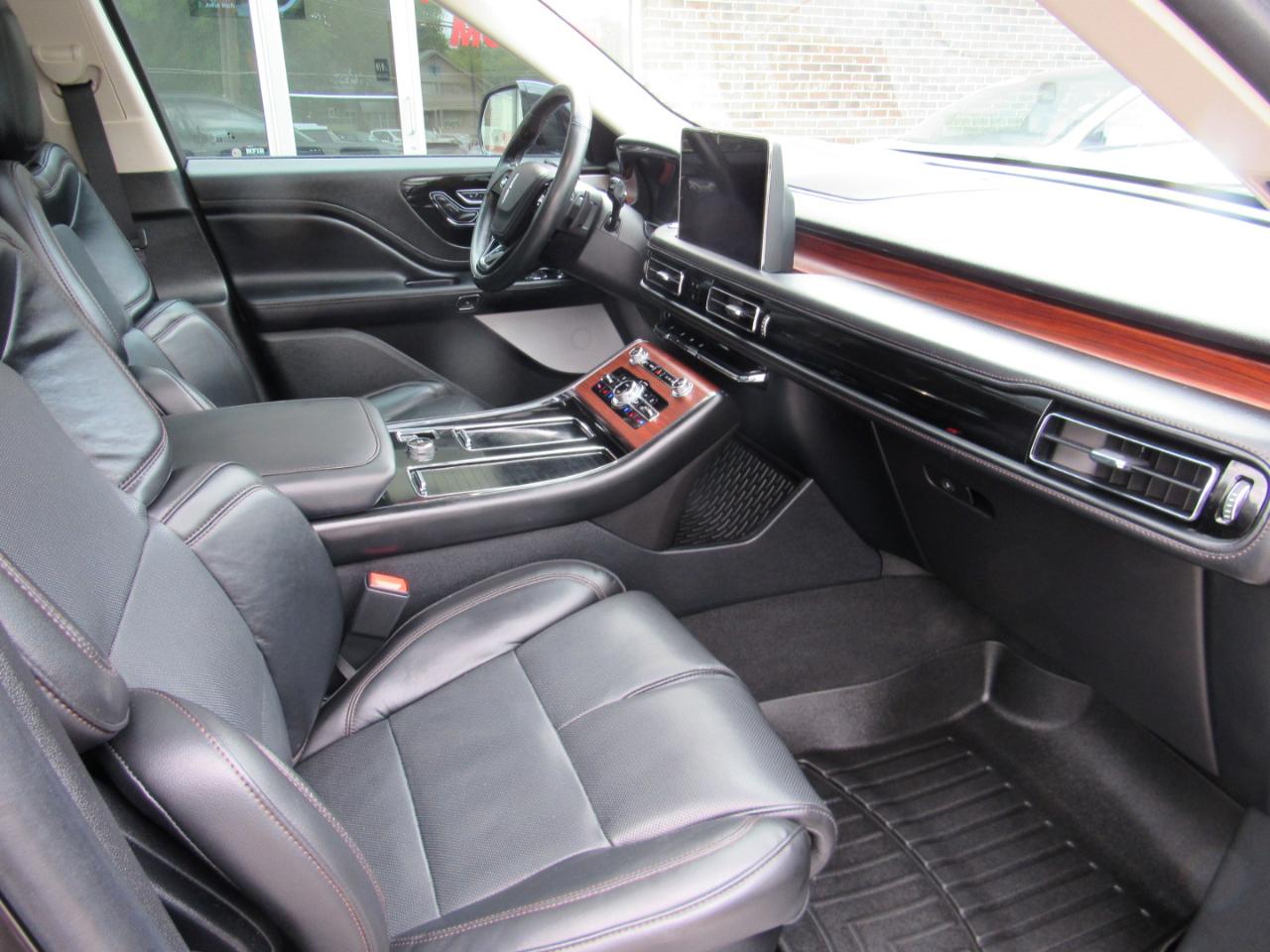 Lincoln Aviator Reserve AWD 2023