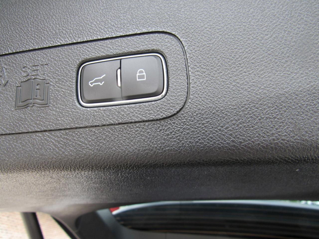Lincoln Aviator Reserve AWD 2023