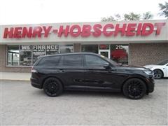 2023 Lincoln Aviator 