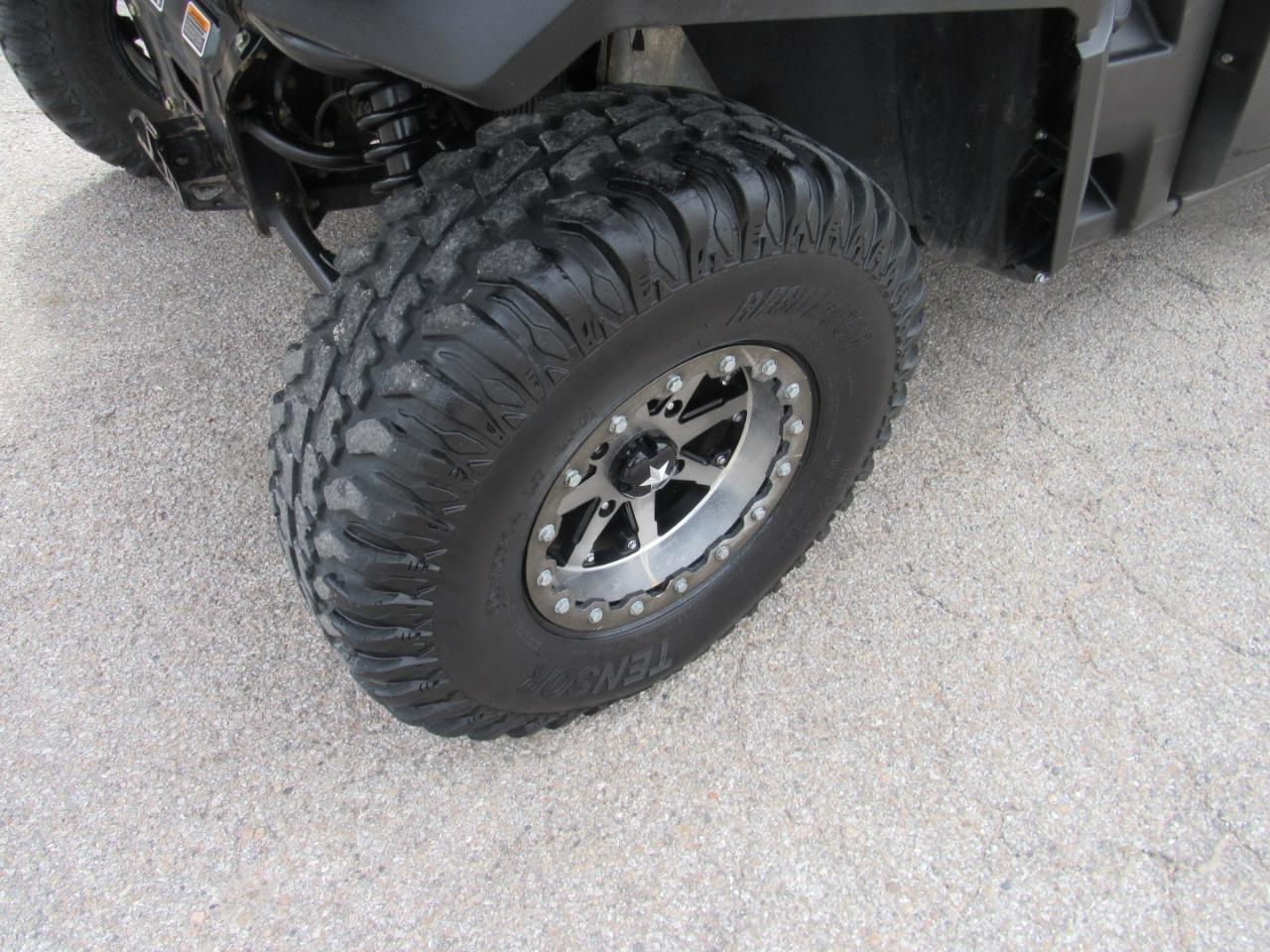 Can-Am Defender Limited Cab HD10  2021
