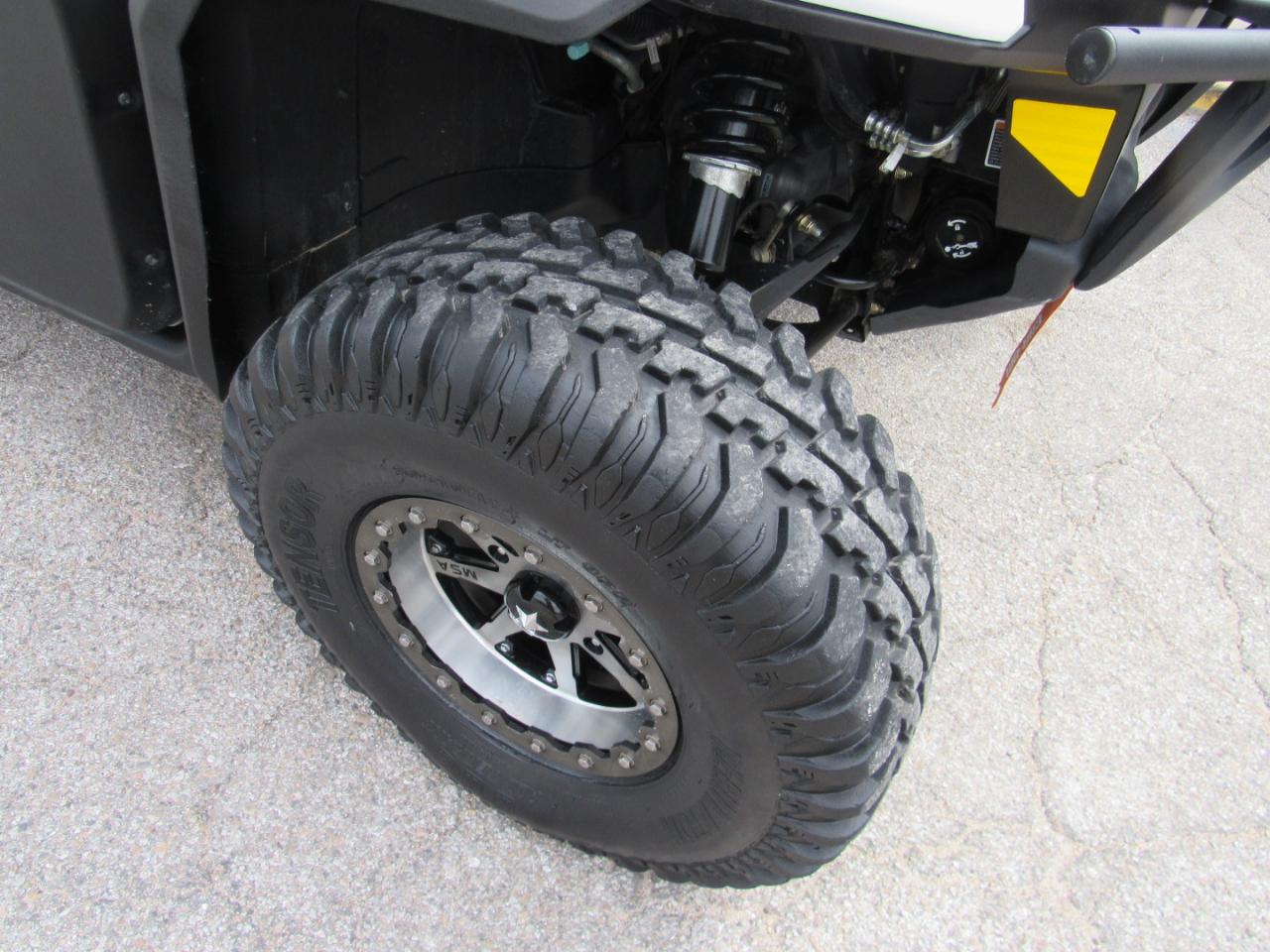 Can-Am Defender Limited Cab HD10  2021