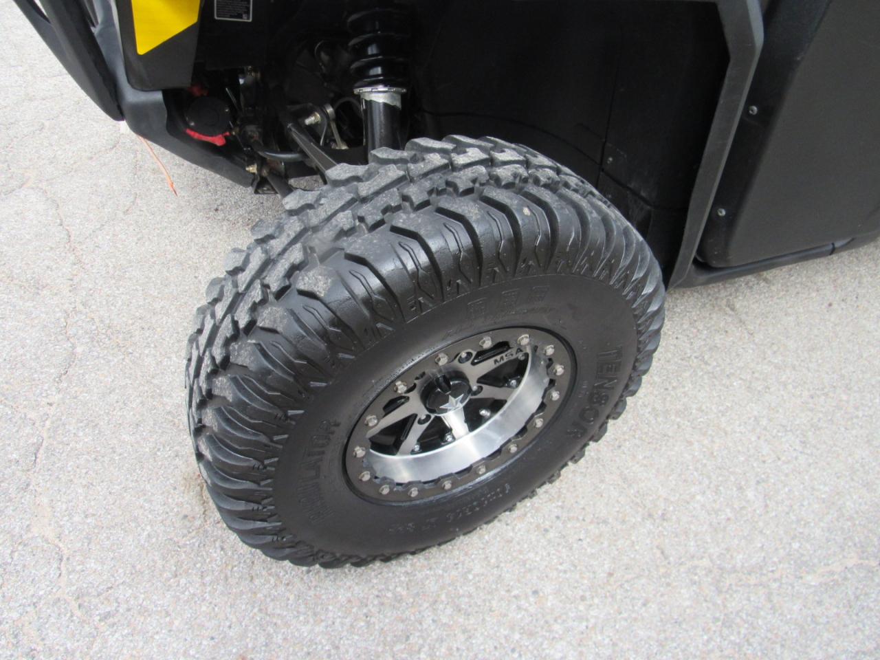 Can-Am Defender Limited Cab HD10  2021